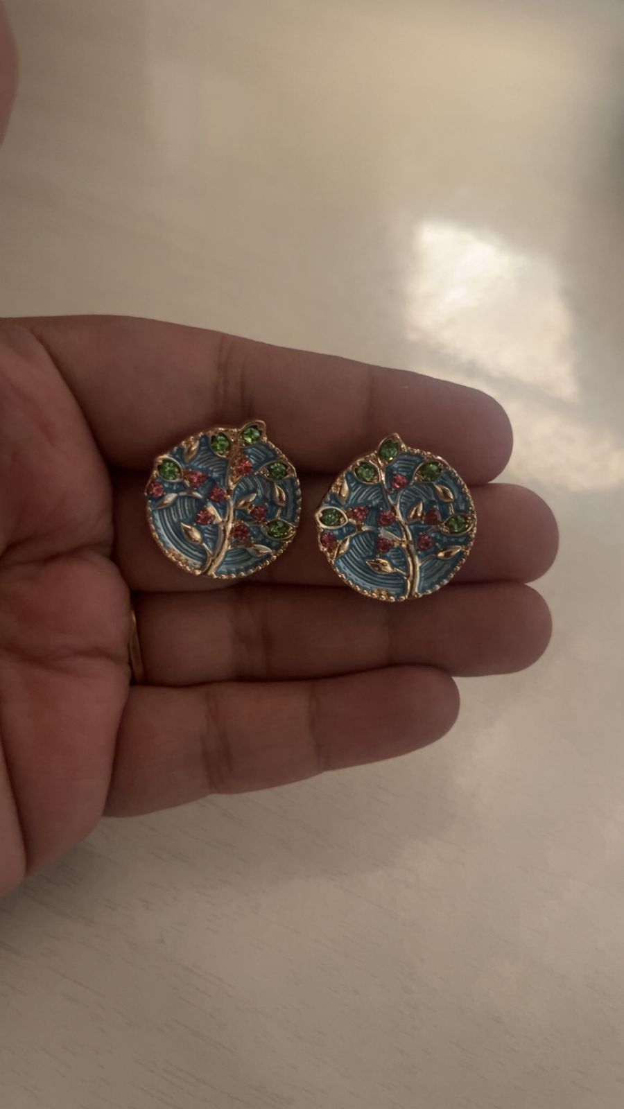 Elan Luxe Studs