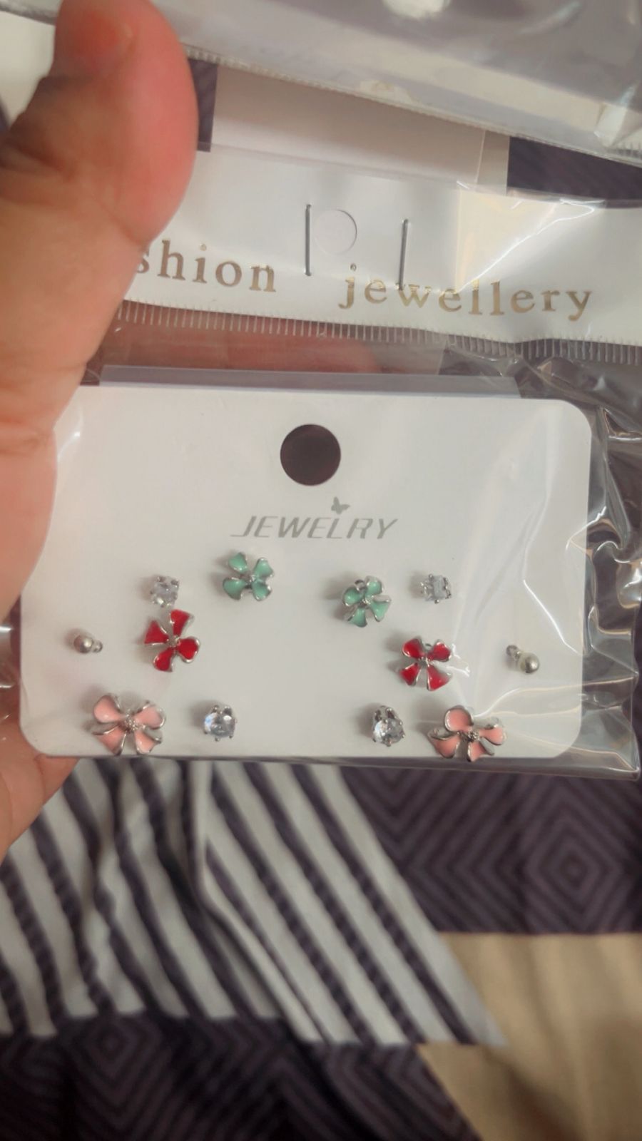 Mini Muse Stud Pack