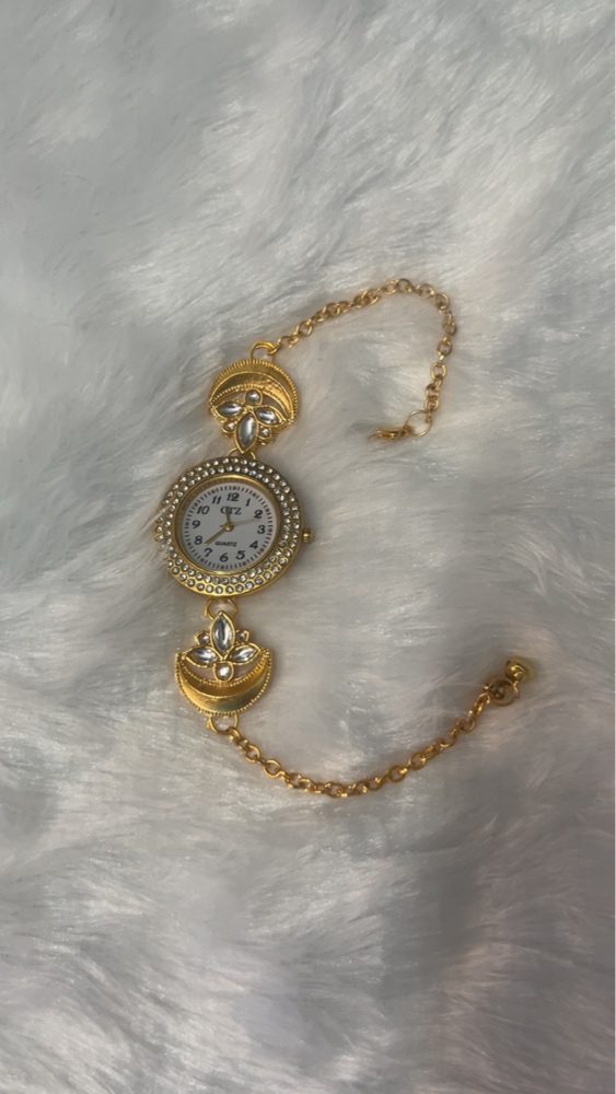 Kashmiri Chand Kundan Bracelet Watch