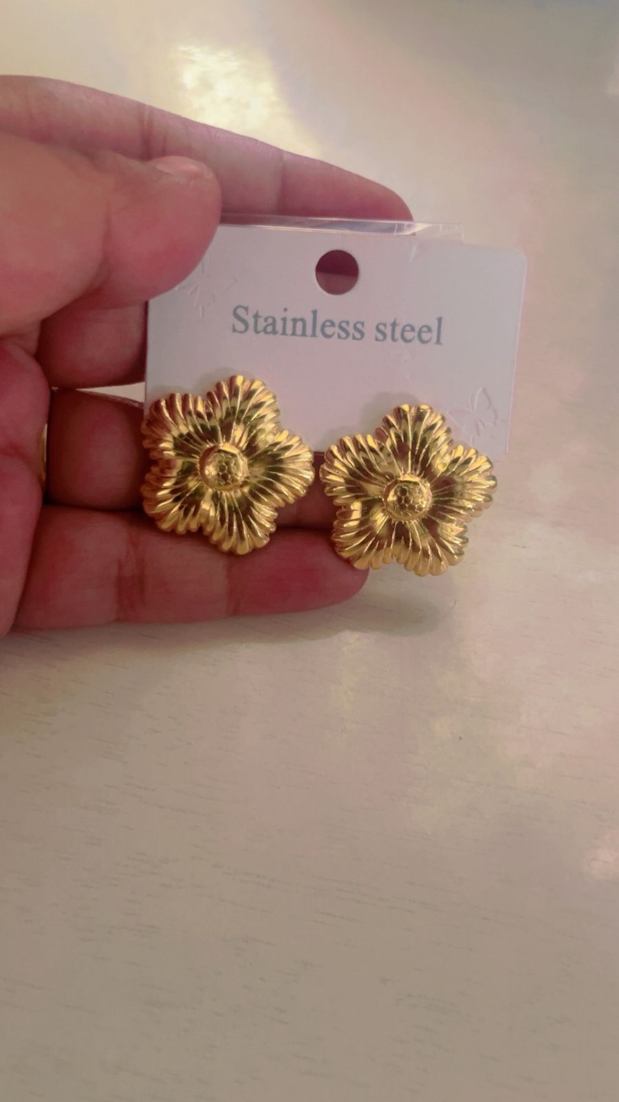 Daisy Luxe Studs